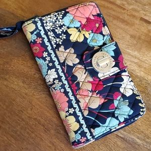 Vera Bradley wallet